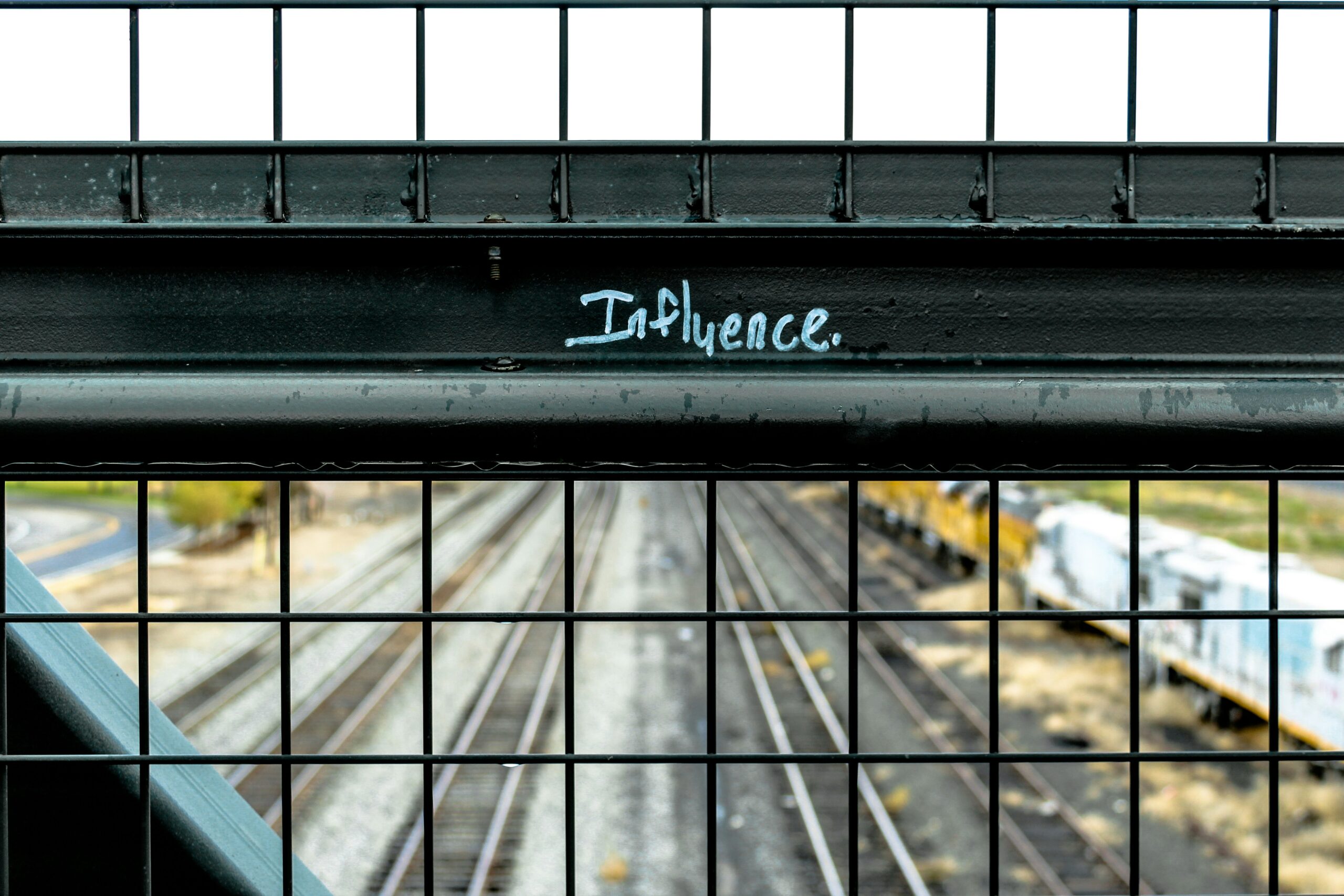 influence RH megabar